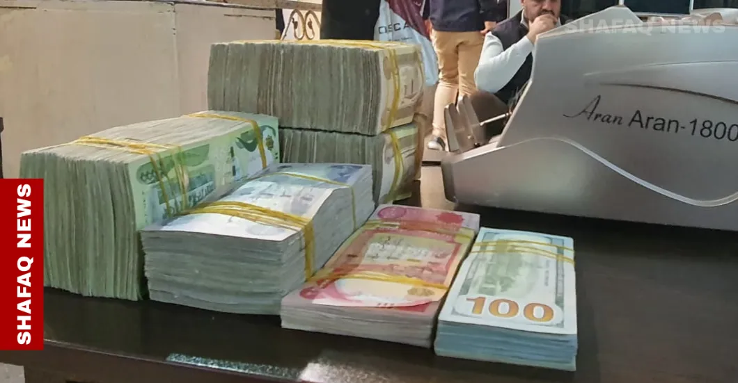 فوق 152 الف دينار للورقة.. صرف الدولار اليوم في الاسواق العراقية