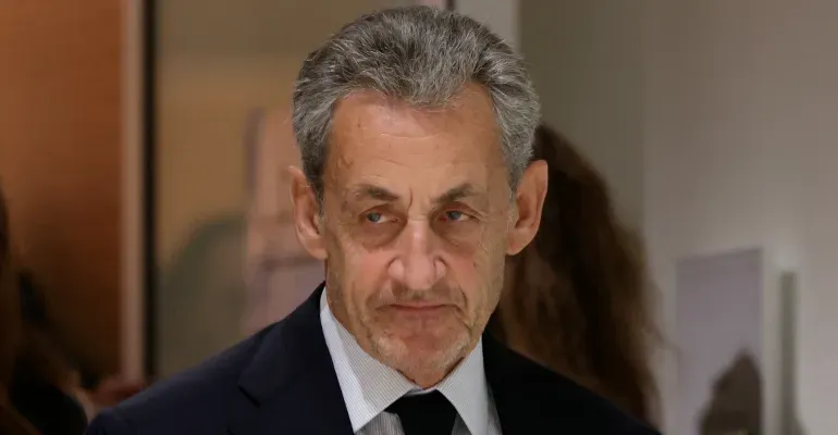 فرنسا.. المحكمة الجنائية تبحث دمج عقوبتي ساركوزي