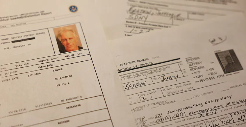 الكشف عن شبكة مخازن سرية قد تخفي أدلة جديدة في قضية إبستين