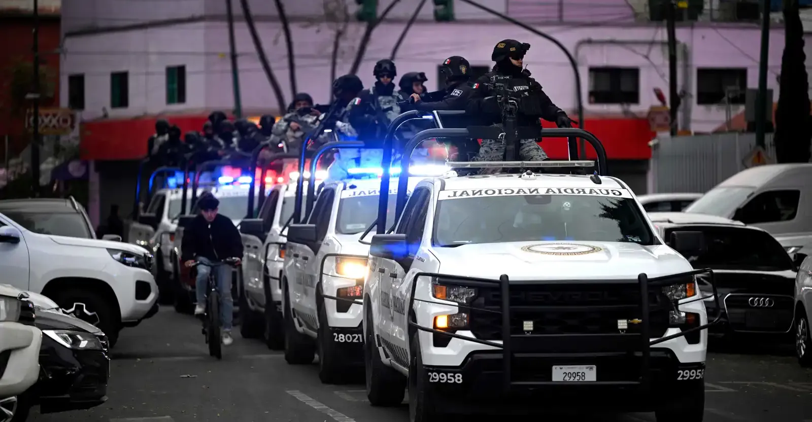 المكسيك.. 74 قتيلاً بينهم 25 من الحرس الوطني خلال استهداف "إل مينشو"