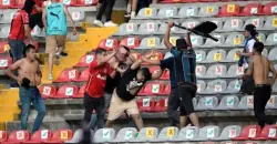 "العنف" يوقف الدوري المكسيكي والعراق يخاطب "فيفا" بشأن سلامة لاعبيه
