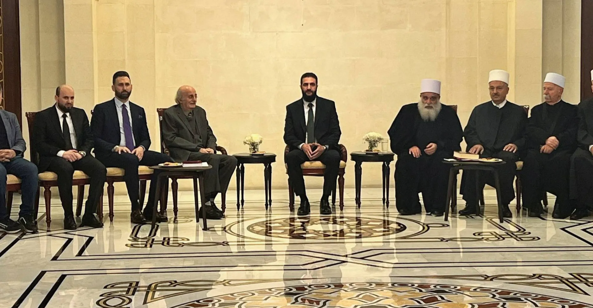 الدروز وحكومة دمشق يتبادلان موقوفيّ أحداث تموز