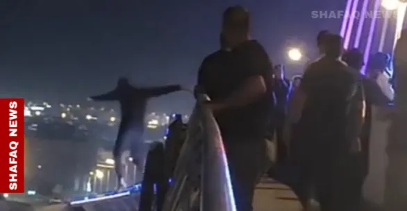 البصرة.. انتحار رجل من أعلى الجسر الإيطالي