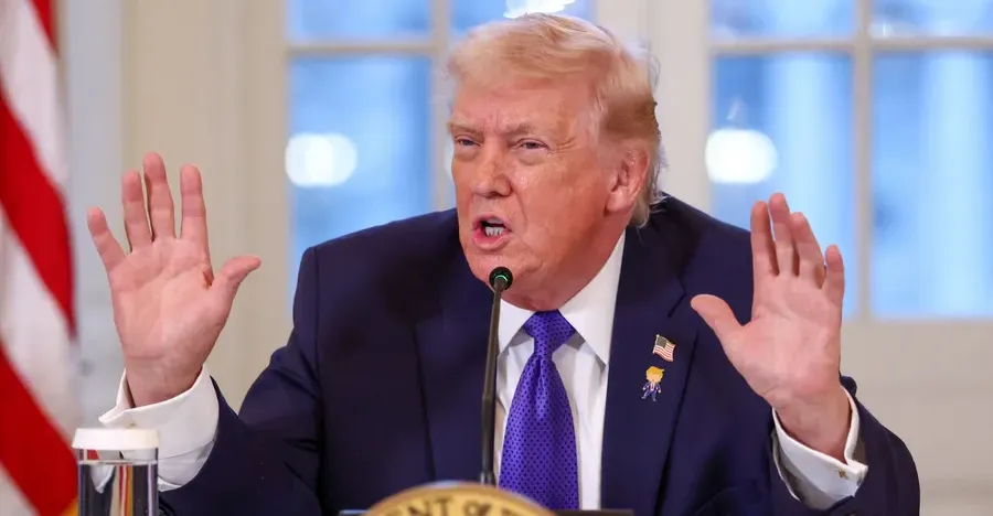 تقارير استخباراتية تشكك بتصريحات ترامب حول صواريخ إيران العابرة للقارات