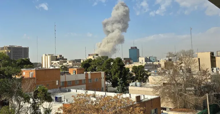 رويترز: مقتل وزير الدفاع الإيراني وقائد الحرس الثوري