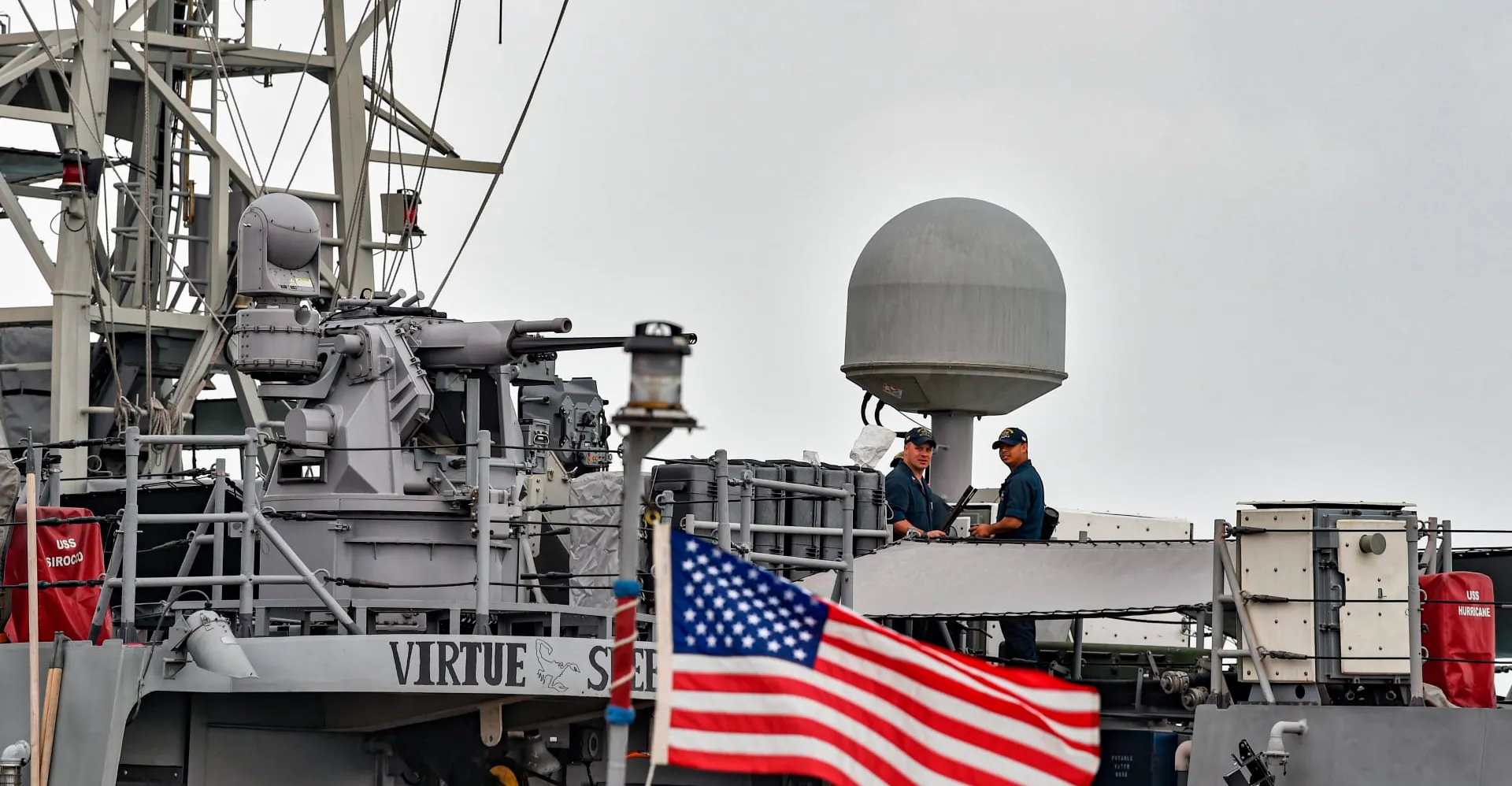 ‏القيادة المركزية الأميركية تنفي مهاجمة إحدى سفنها من قبل الحرس الثوري