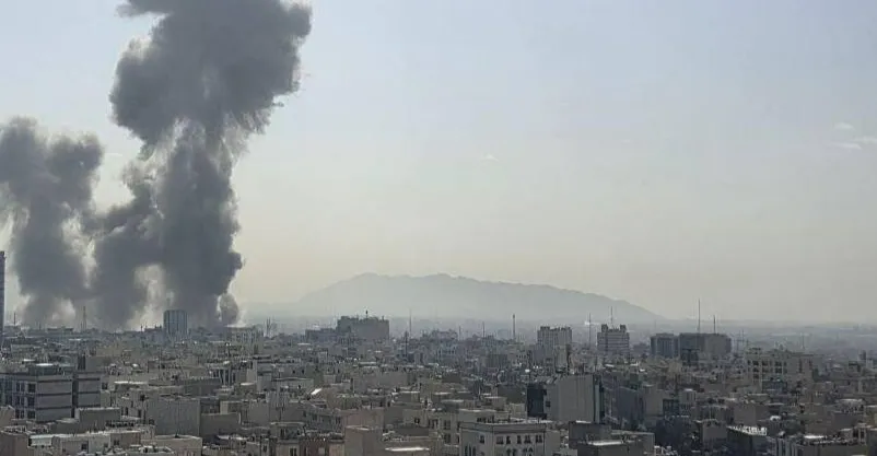 استهداف معسكر إيراني قرب الحرم الرضوي بمدينة مشهد