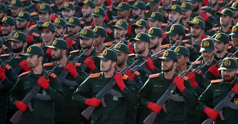 الحرس الثوري: مقتل 560 عسكريا أميركيا باستهداف القواعد بالمنطقة