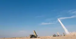 الحرس الثوري يعلن تدمير مبنى القيادة الأميركية بالبحرين وحزب الله يستهدف مواقع اسرائيلية (تحديث)