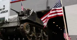 إدارة ترمب تبحث تعزيز مخزونات الأسلحة بعد الضربات على إيران