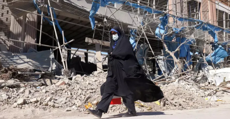 الهلال الأحمر الإيراني: هجمات أميركا وإسرائيل طالت 105 منشآت مدنية