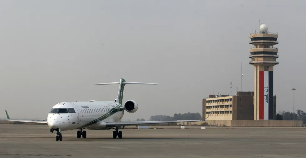 خريطة طيران تكشف فراغاً غير مسبوق في أجواء العراق وإيران