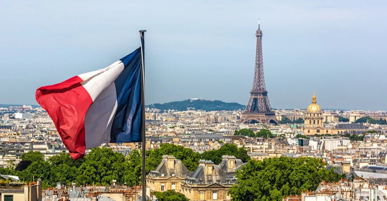 فرنسا تسمح للطائرات الأميركية باستخدام قواعدها في الشرق الأوسط