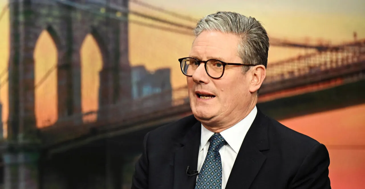 ستارمر: التسوية مع إيران الطريق الأمثل لإنهاء الحرب