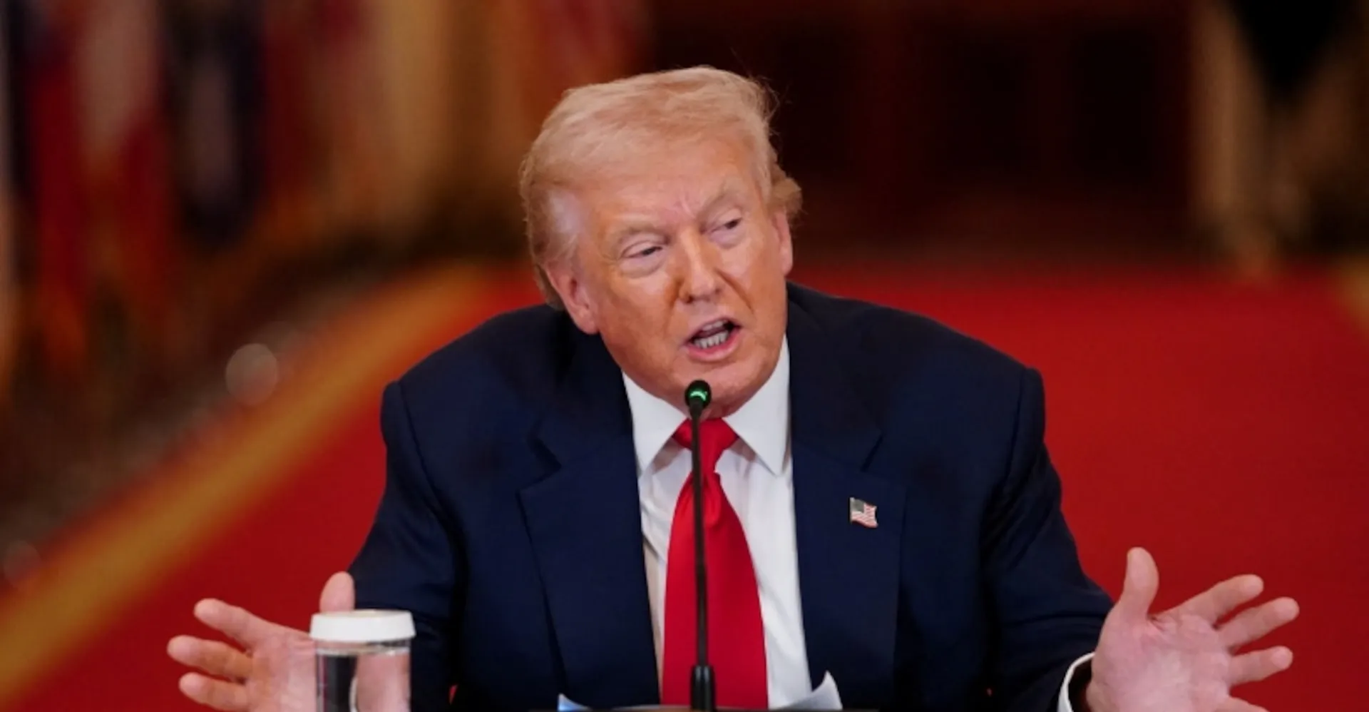 ترمب "غاضب" من مجتبى خامنئي ويؤكد: لم نقرر إرسال قوات لأصفهان