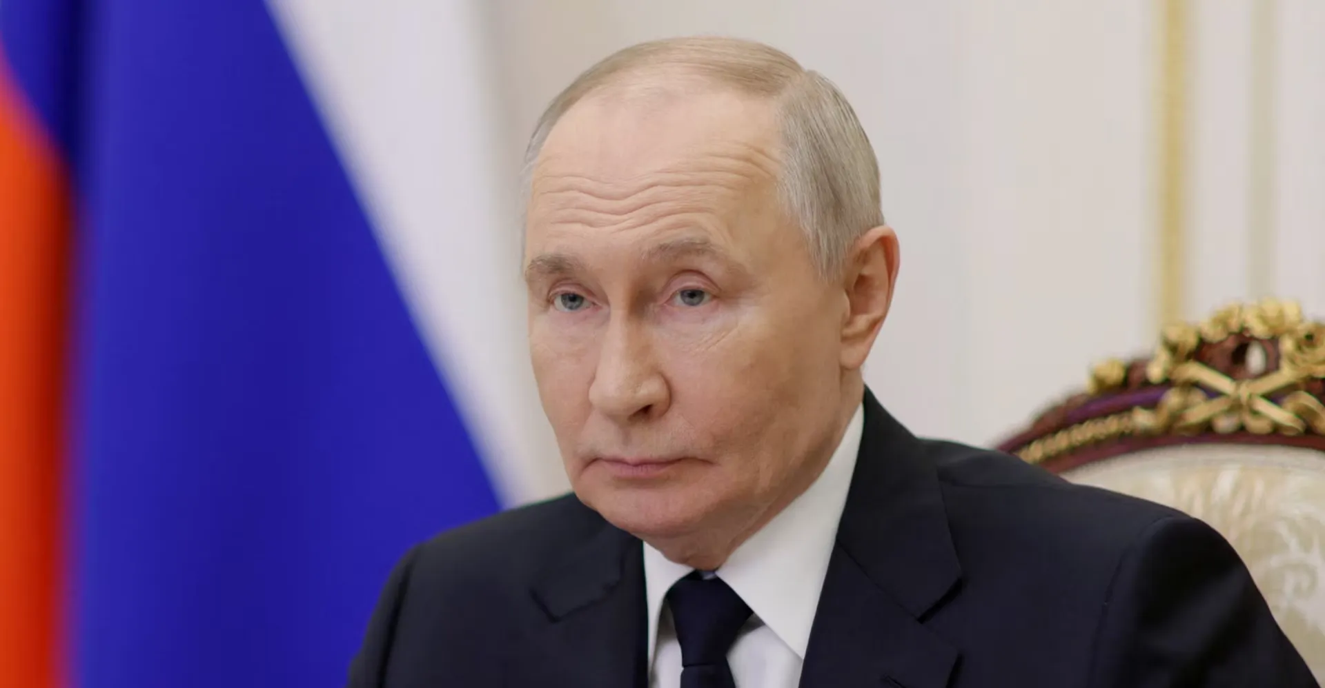 بوتين يدعو الشركات الروسية للاستفادة من توقف مضيق هرمز