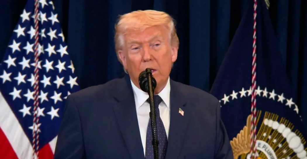 ترمب ينتقد تجربة العراق بعد 2003 ويحدد "مواصفات النظام الجديد في إيران"