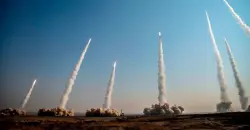 الإمارات ترصد صواريخ ومسيرات.. إيران تقصف إسرائيل ولبنان تتعرض لاستهداف