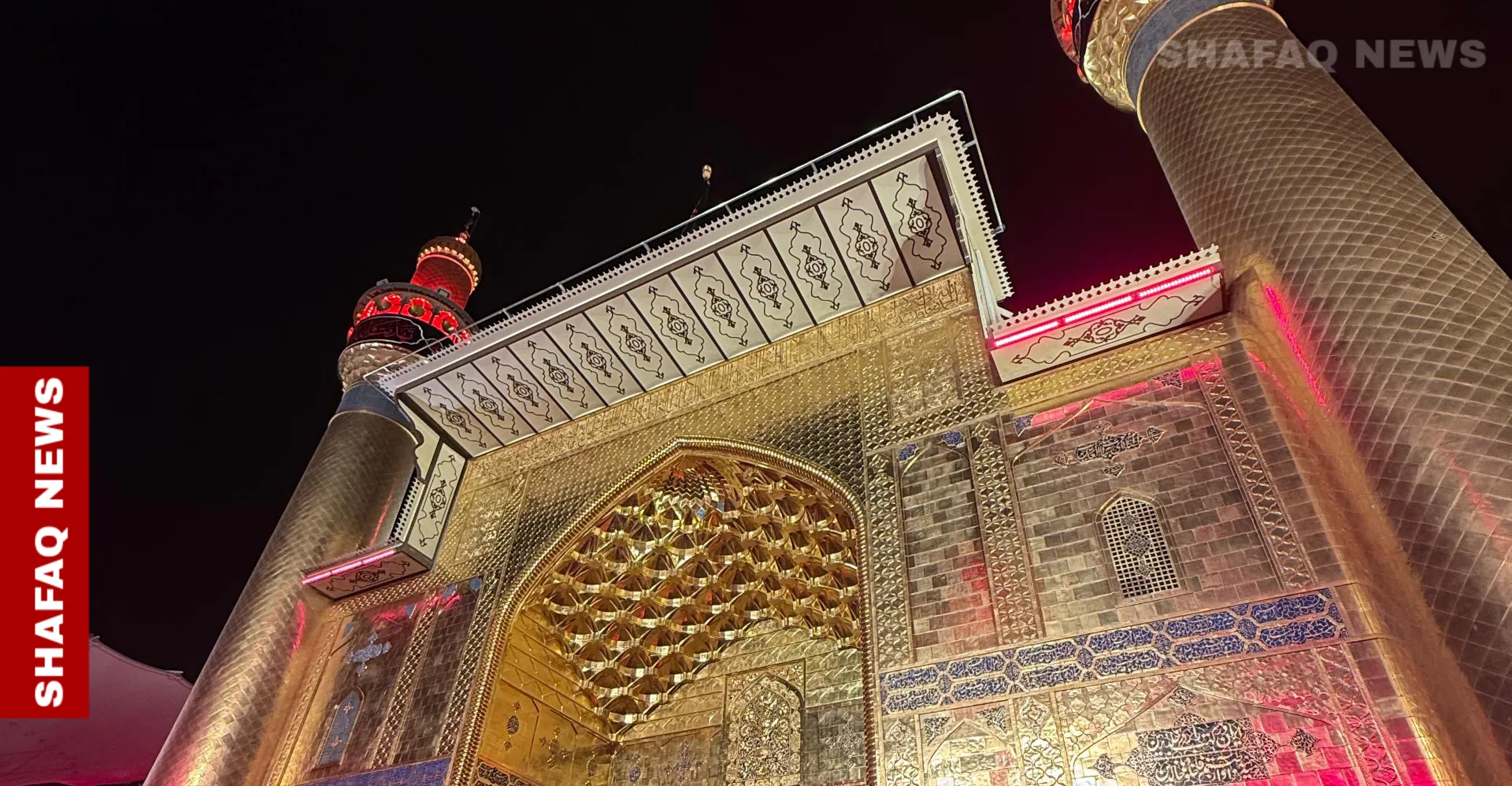 موائد إفطار جماعي بجوار الإمام علي (صور)