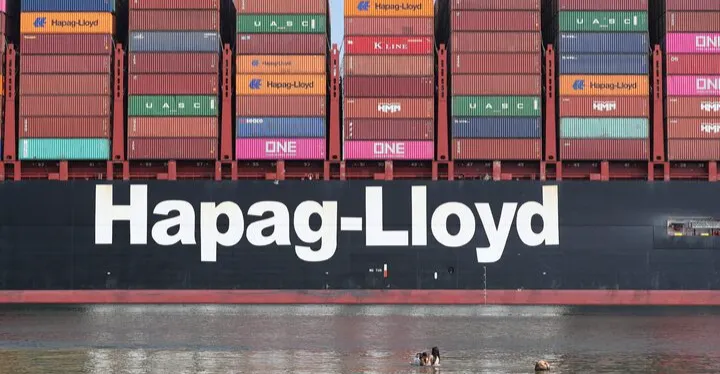 Projectile strike hits ship near Hormuz Strait