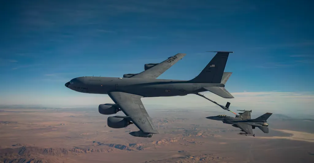 "المقاومة العراقية" تعلن استهداف ثاني طائرة أميركية نوع KC-135 غرب البلاد