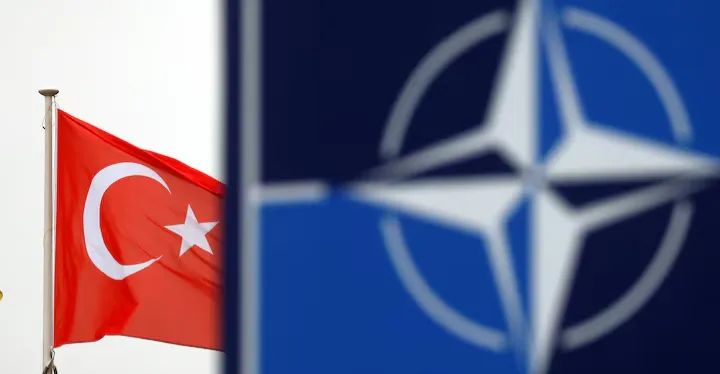 بعد تحذيرات أردوغان.. "الباليستي الجديد" يفتح باب صراع بين إيران وتركيا