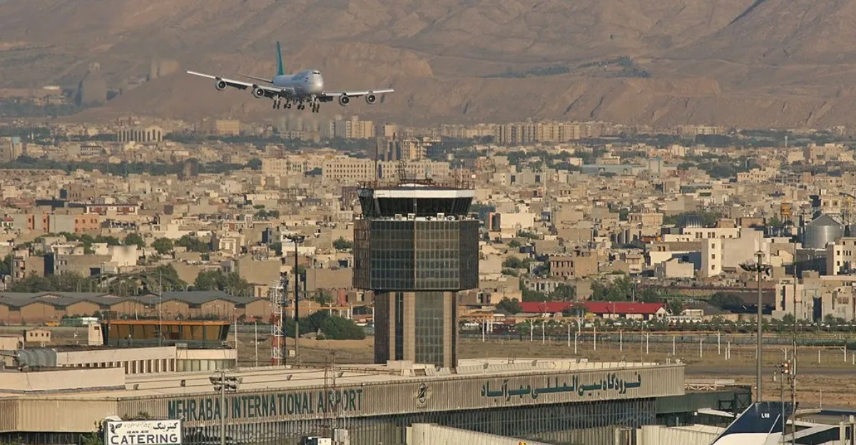 الجيش الإسرائيلي يدمر طائرة خامنئي في مطار بطهران