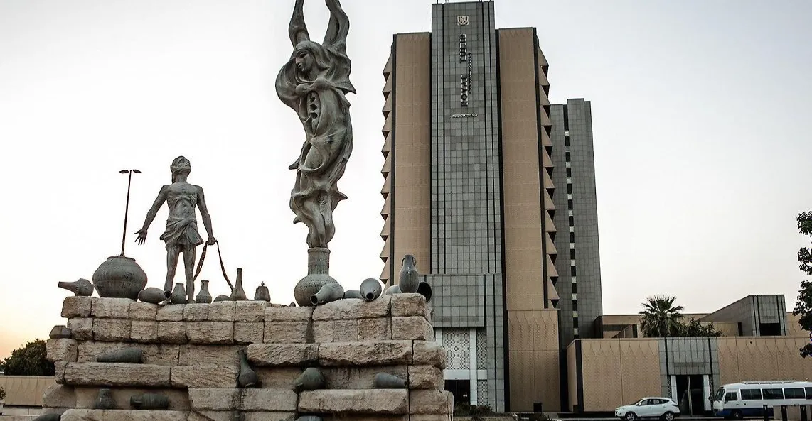 مسيرة تستهدف فندق الرشيد وسط بغداد (تحديث)