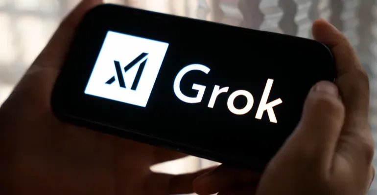 ثلاث مراهقات يرفعن دعوى ضد إيلون ماسك بعد استغلال صورهن إباحياً