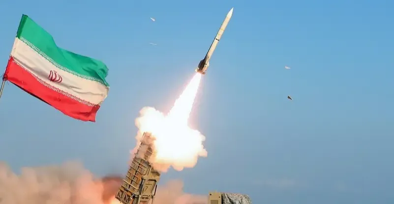 الحرس الثوري الإيراني يضرب أهدافاً متعددة في إسرائيل وقواعد أميركية