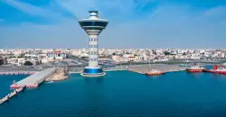 إيقاف عمليات تحميل النفط في ميناء ينبع السعودي