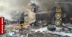 ذي قار.. إنقاذ عوائل عالقة بعد حريق التهم مجمعاً تجارياً بمركز المحافظة