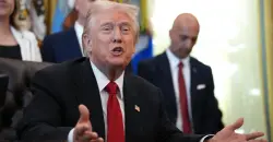 ترمب: إذا استمرّت الحرب لن يتمكن الإيرانيون من إعادة الوقوف مجددا