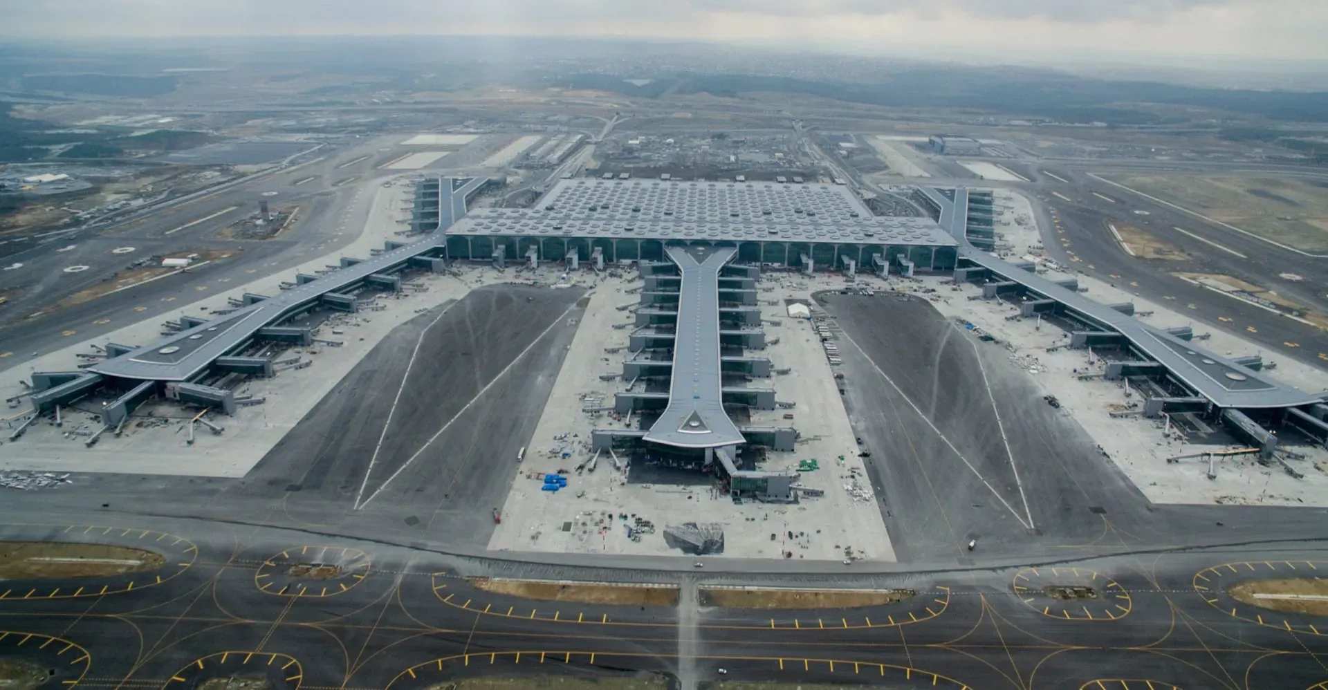 Ashab al-Kahf faction claims drone strike on Baghdad airport