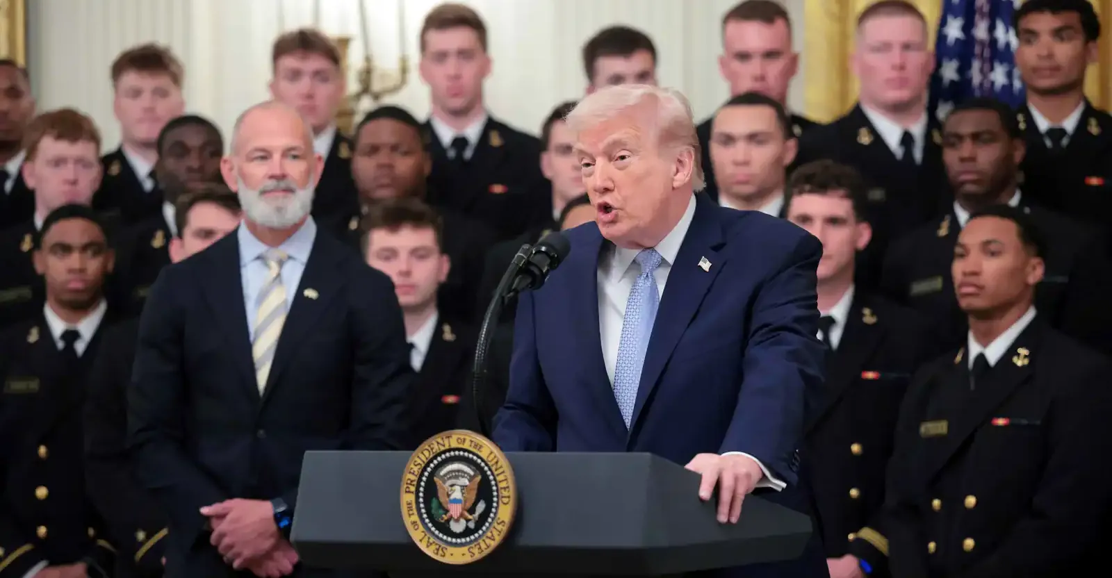 ترمب ينتقد بريطانيا: قرار استخدام قواعدكم في ضرب إيران متأخر جداً