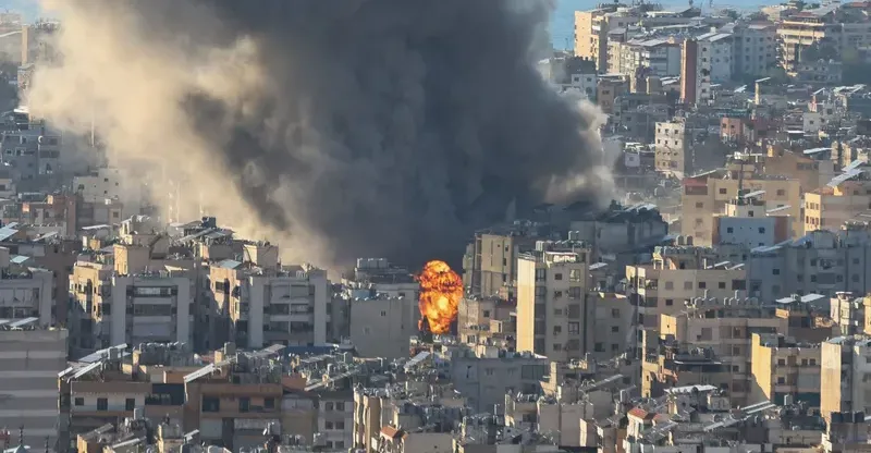 لبنان.. 3 قتلى و99 جريحاً في غارات إسرائيلية السبت