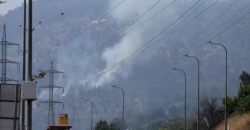 Hezbollah launches attacks amid Israeli strikes in Lebanon