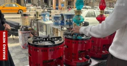 بذكريات الحصار.. أدوات التسعينيات "اللالة" و"الچولة" تعود إلى منازل العراقيين (صور)