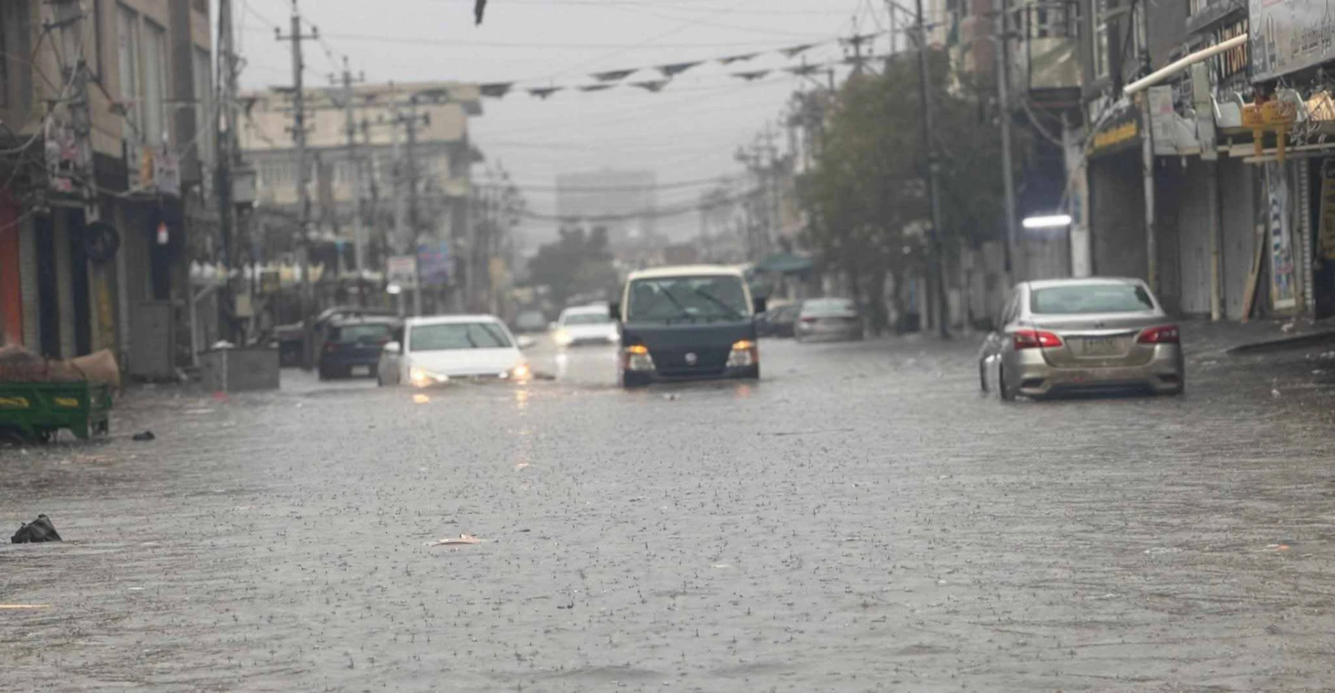 عواصف رعدية وسيول محتملة.. تحذير من "ذروة" المنخفض الجوي في العراق