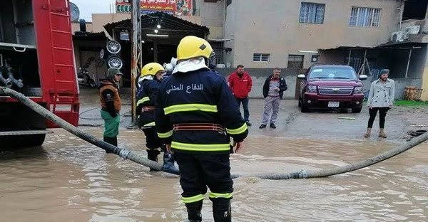 العراق – “لا تُصب بالذعر.” الدفاع المدني العراقي يحدد 11 وصية لمواجهة الأمطار والسيول