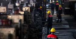 عراقجي: استهداف مصانع الصلب يتناقض مع مهلة ترمب