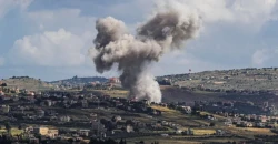 Israeli strikes kill journalists in south Lebanon, widen toll