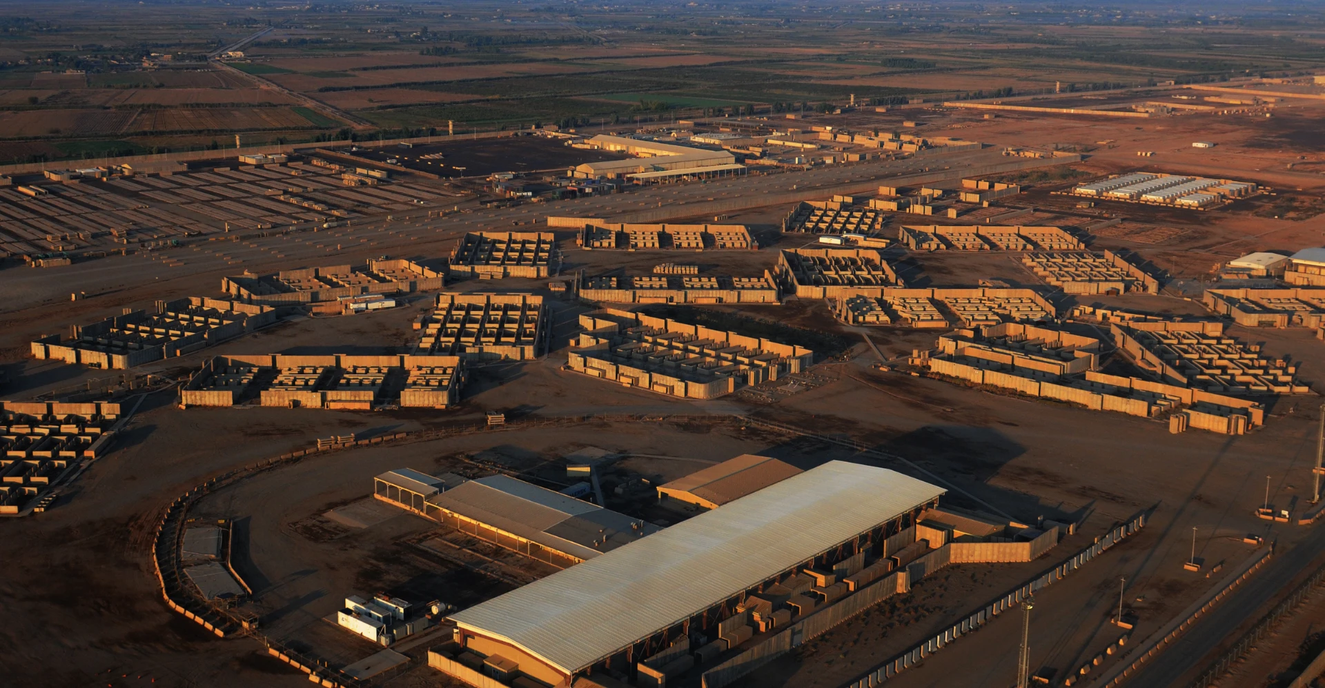 إسقاط مسيرة حاولت استهداف قاعدة بلد الجوية في صلاح الدين