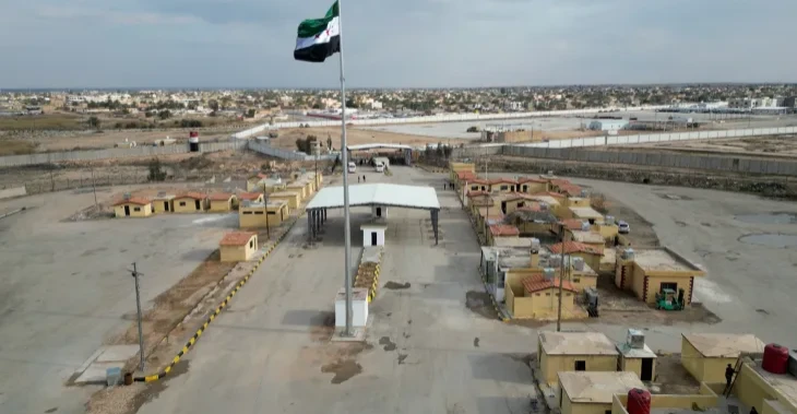 الجيش السوري يعلن إسقاط مسيّرات استهدفت قواعده قرب الحدود العراقية