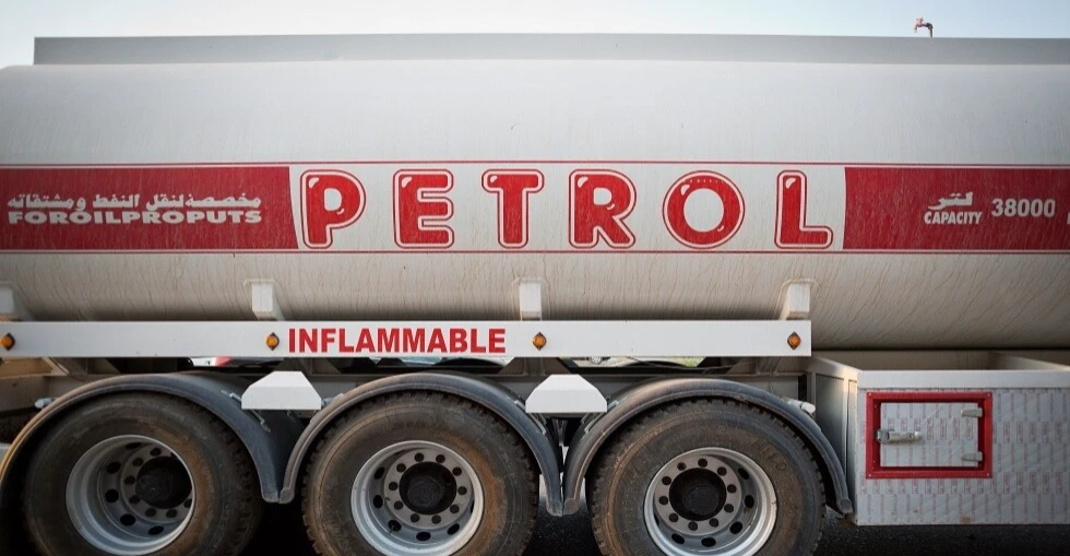 Iraq begins oil exports to Syria via Al-Waleed border crossing