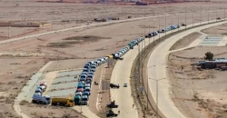 Iraq sends 60+ oil trucks to Syria via Al-Waleed crossing