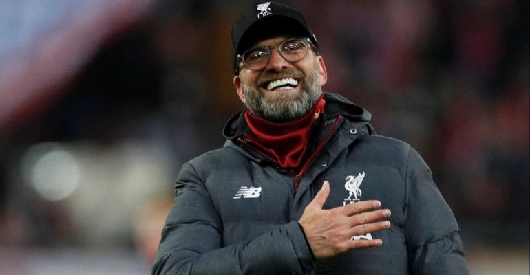 يورغن كلوب يشارك العراقيين فرحتهم بالتأهل لكأس العالم (صورة)