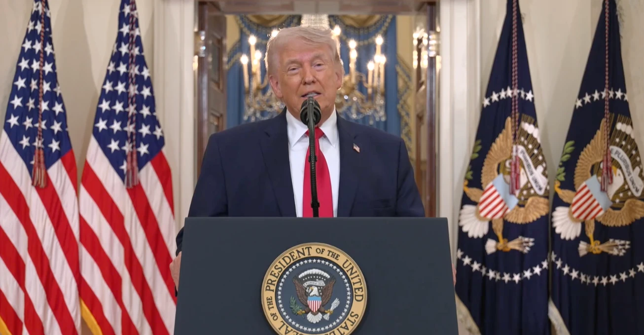 الحرب لم تنتهِ بعد.. ترمب يتوعد إيران بضربات تعيدها إلى"العصر الحجري"