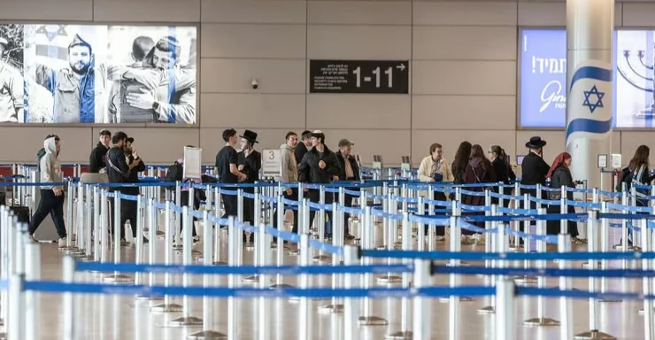 مواد "خطرة جداً" تشعل استنفاراً في مطار بن غوريون