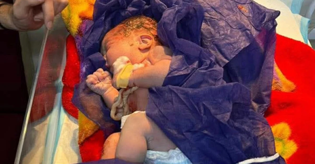 قنبلة صوتية ورضيع متروك وبث مسيء في ثلاث محافظات